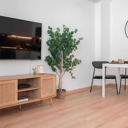 Cozy Appartement Plein Centre, Proche Gare/Plage Menton Kültér fotó