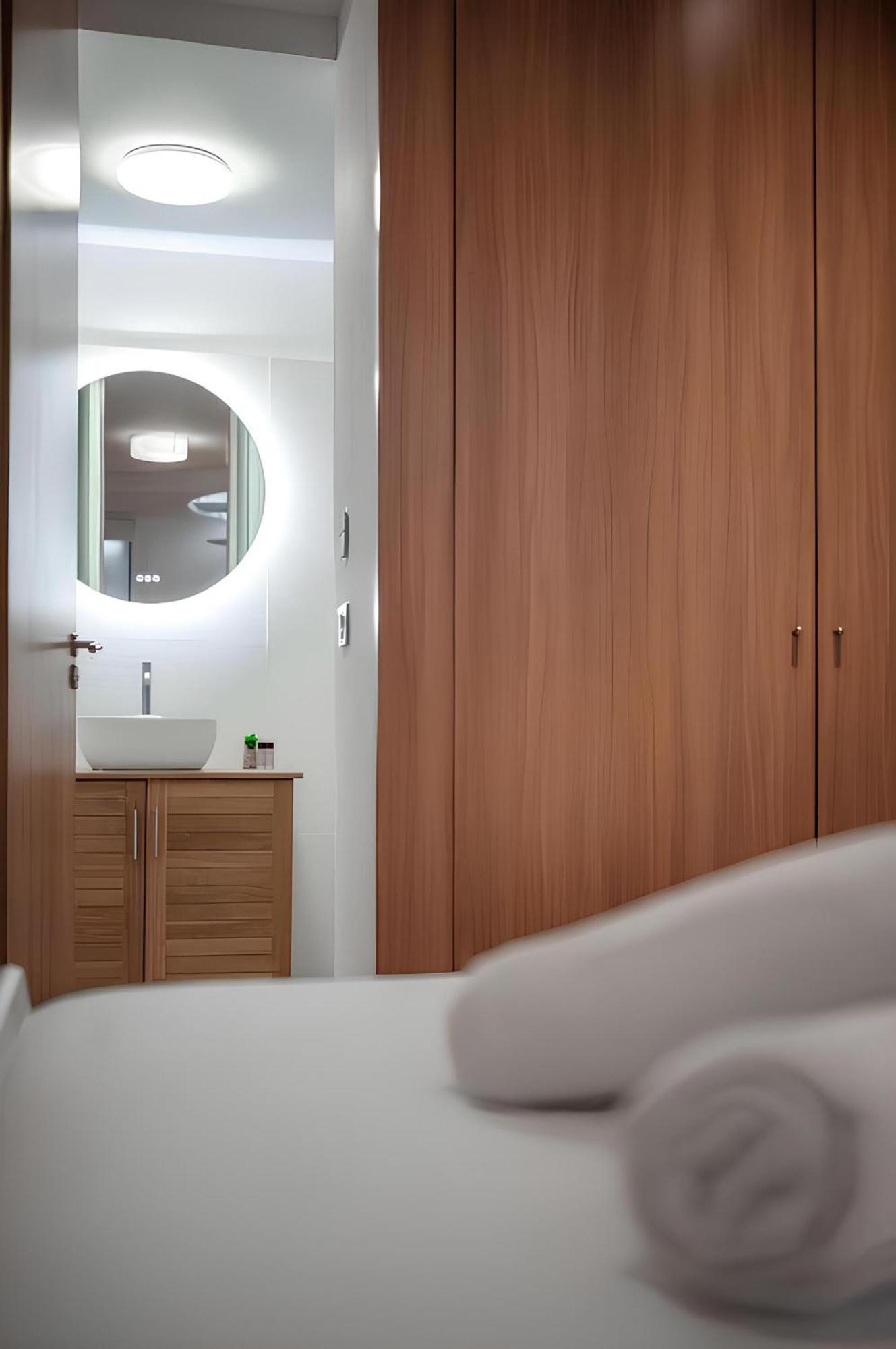 Cozy Appartement Plein Centre, Proche Gare/Plage Menton Kültér fotó